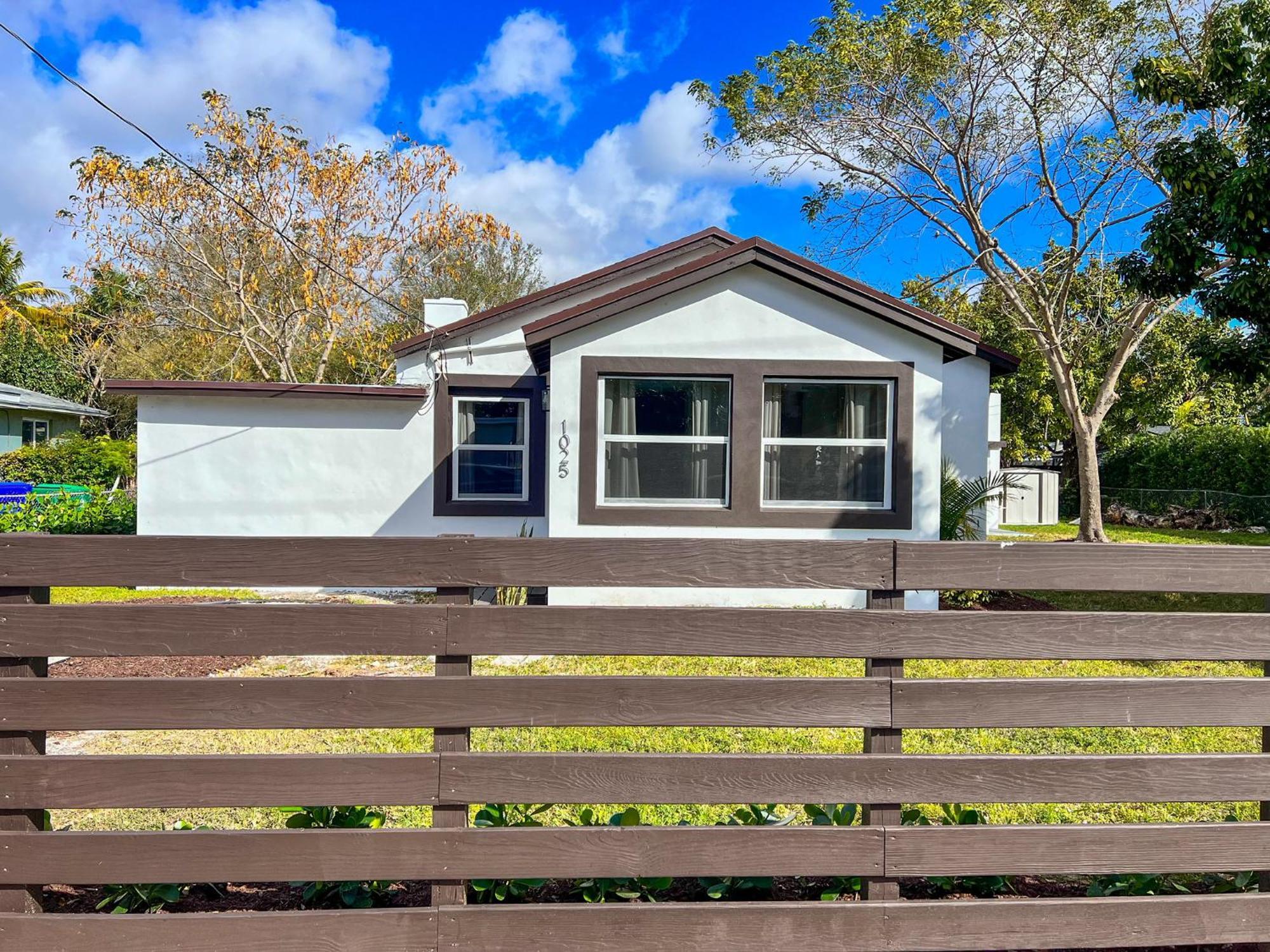 New 3bedroom 2bathroom Private Hébergement de vacances