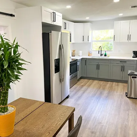 New 3Bedroom 2Bathroom Private Home Miami Exterior photo