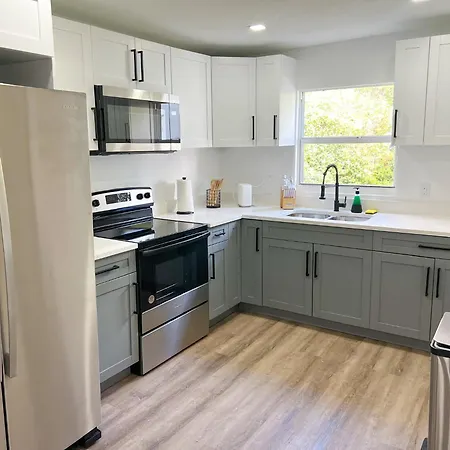New 3Bedroom 2Bathroom Private Home Miami Exterior photo