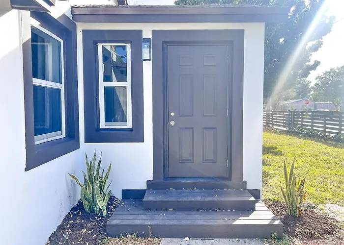 New 3Bedroom 2Bathroom Private Home