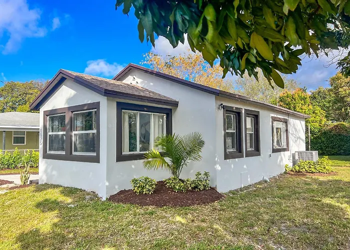 New 3Bedroom 2Bathroom Private Home